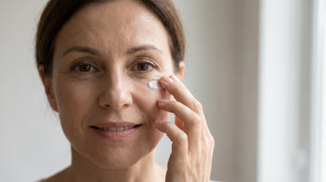 Augencreme gegen Falten: Was wirklich wirkt
